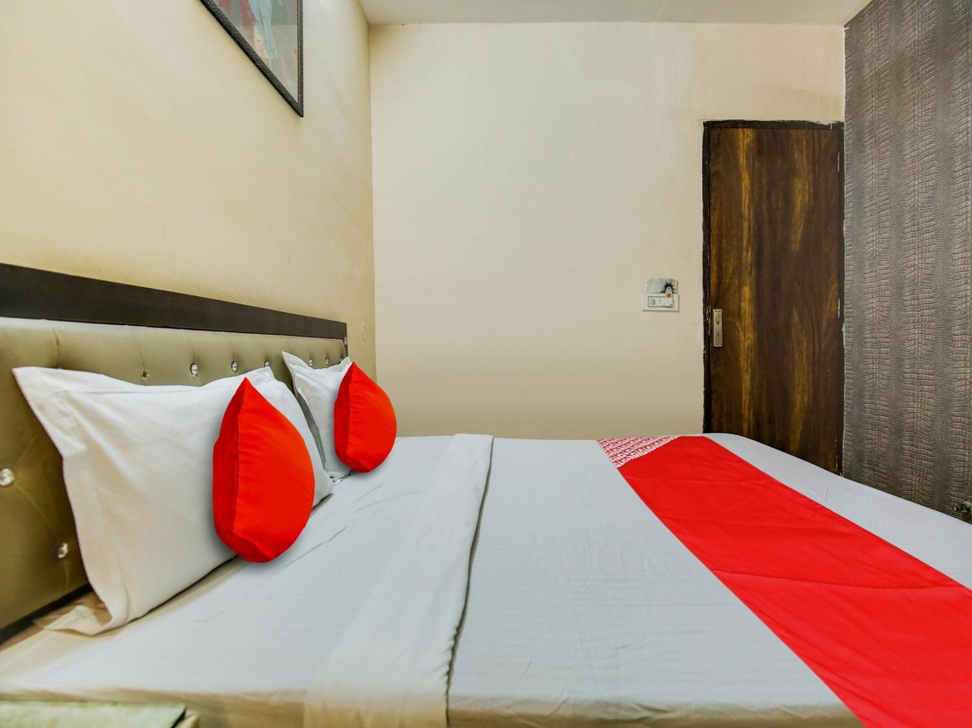 Hotel O Sahil Solitaire Ludhiana Eksteriør bilde